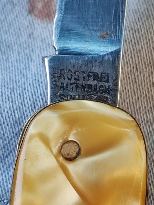 Briceaguri de vânzare !