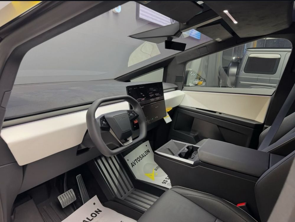 Tesla CyberTruck Cyberbeast наличи Ташкенте