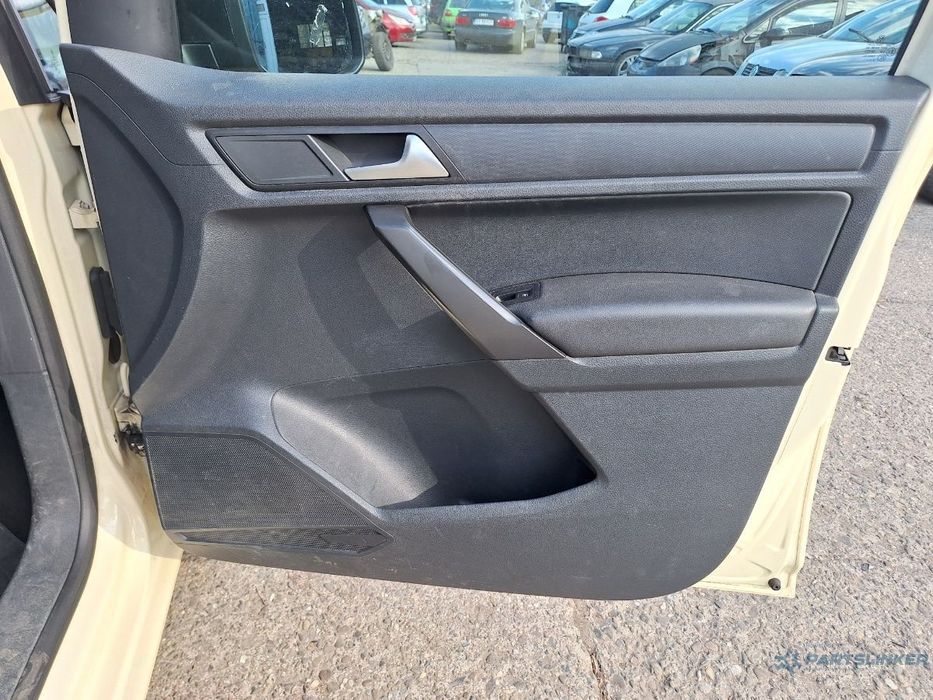 Tapiterie panou portiera fata dreapta VOLKSWAGEN CADDY IV Estate SAB, SAJ 2015 - 2020