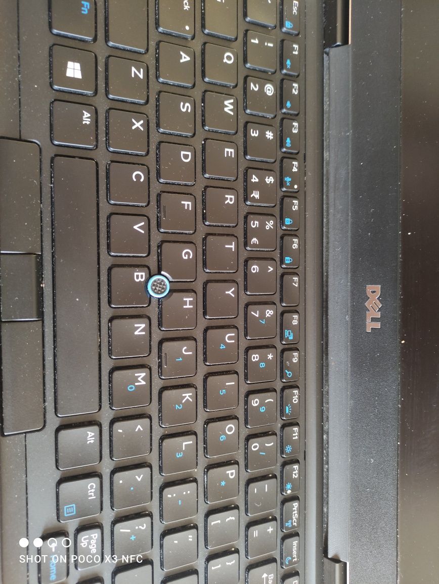 Лаптоп Dell Latitude 5480 i5-7440 HQ