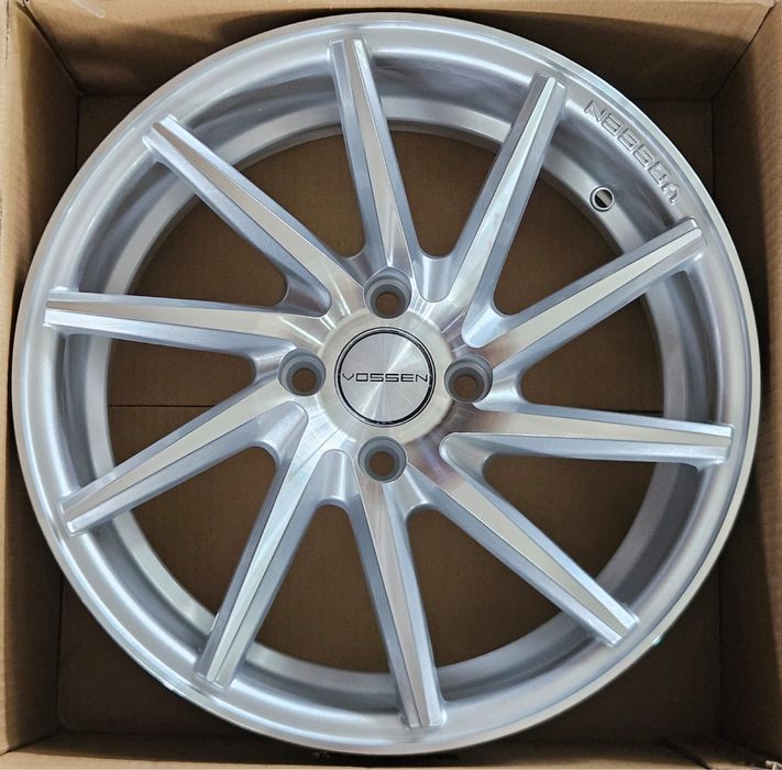 Новые диски на R16 4*100 Vossen