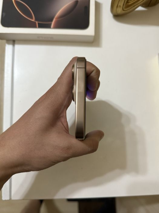 Продаю Iphone 16 Pro Max 256 gb Desert в идеальном состояние