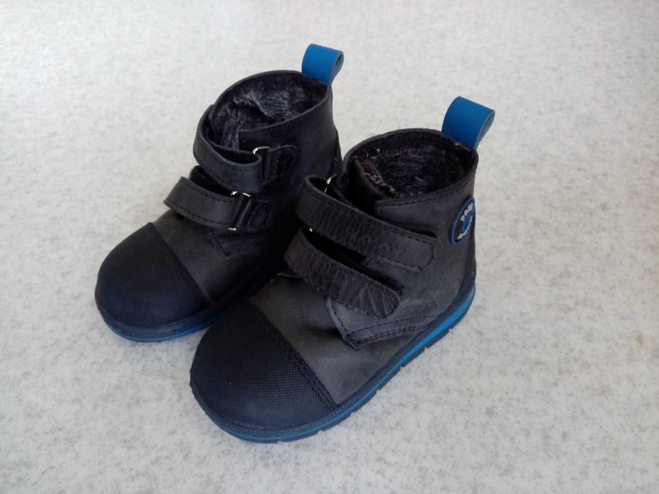Детски боти 24 номер