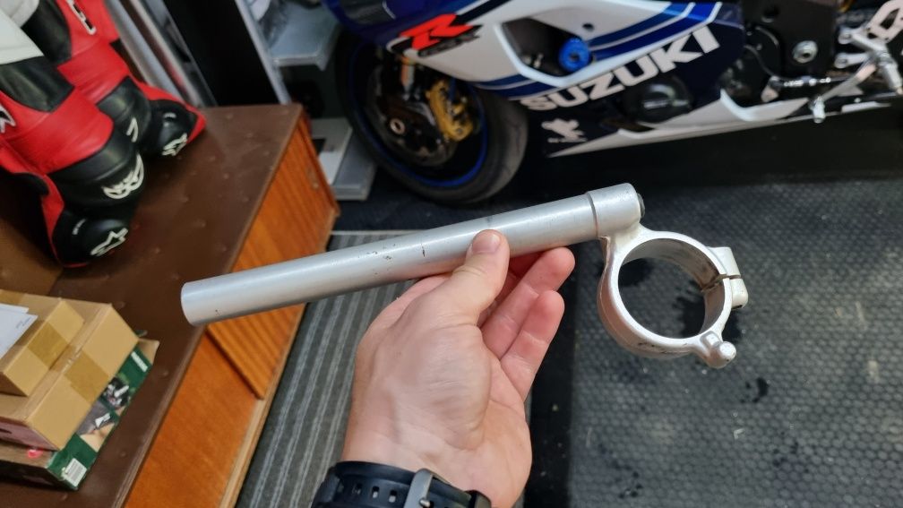 Ляв клип он Suzuki GSX-R 600 / 750, K4 / K5