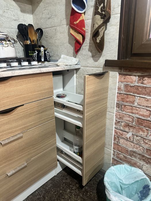 Кухонный горнитур