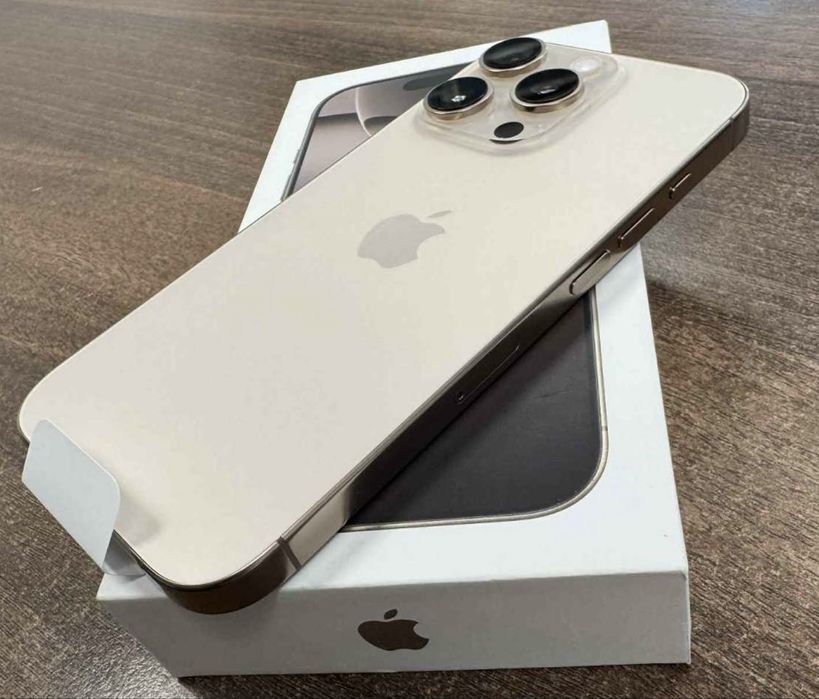 100% БАТЕРИЯ КАТО НОВ Iphone 16 Pro Max 256GB Desert 5G 24м. ГАРАНЦИЯ