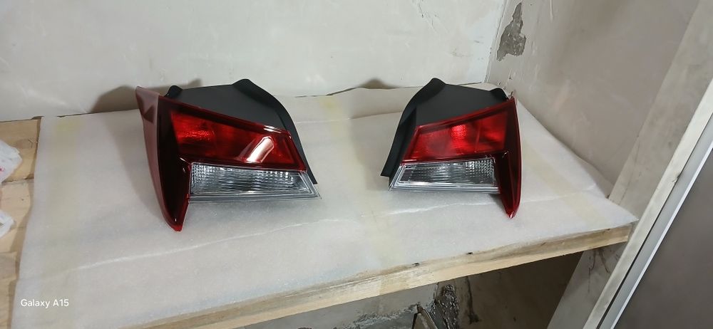 Фонарь задний Hyundai Elantra 20-23