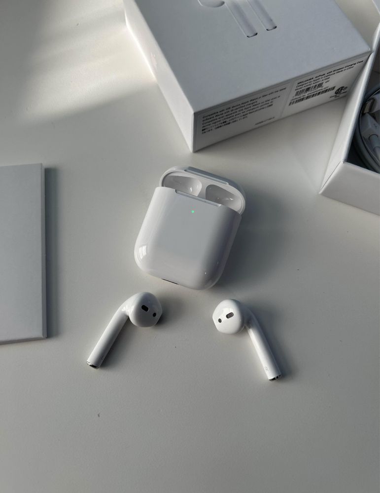 Apple airpods 2nd generation