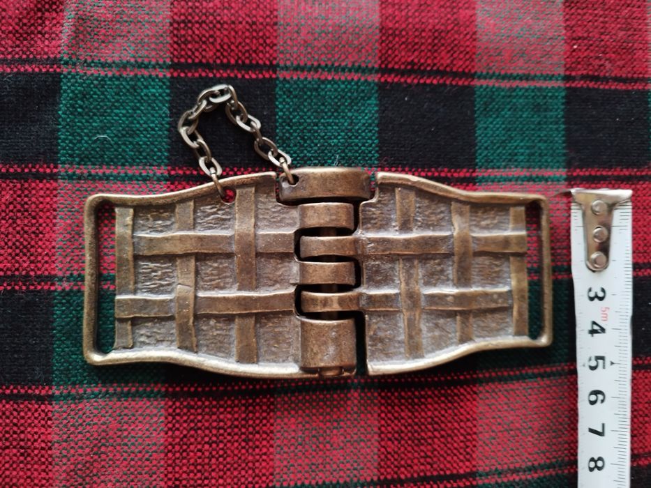 Оригинални стари бронзови пафти