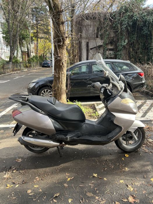 Scuter Aprilia Atlantic 250