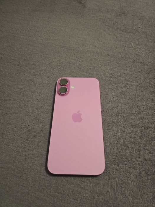 Vand/Schimb Iphone 16 Plus/128 gb impecabil