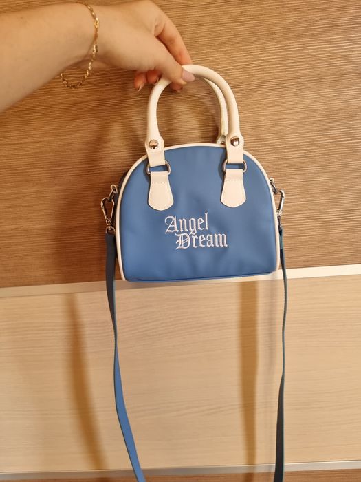 Чанти нови изкустрена кожа и раница