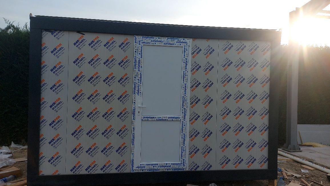Vand container tip sanitar propriu F/B