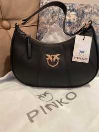 черна чанта на Pinko