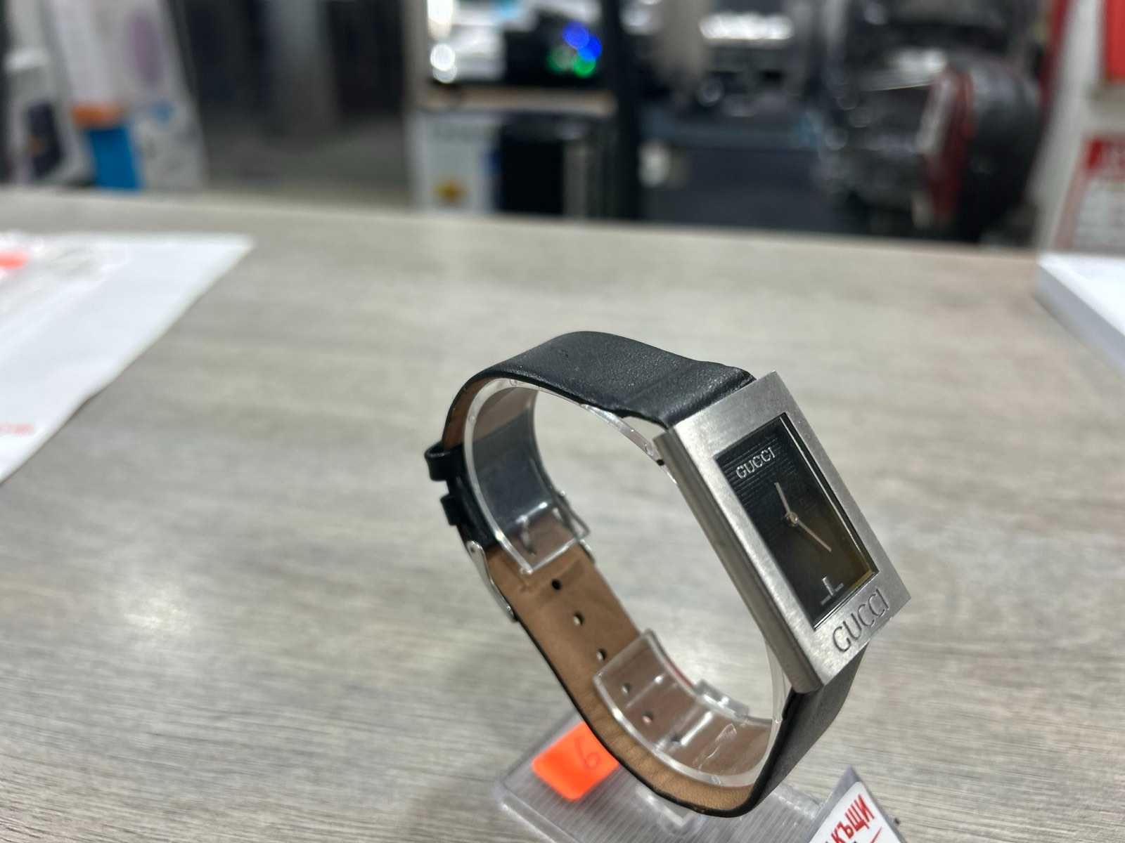 Продава се оригинален часовник GUCCI