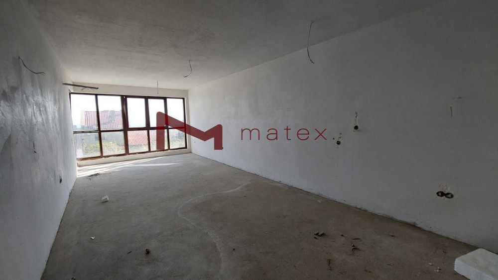 Продава се Двустаен апартамент в Варна, Виница - 72 кв.м за 1389 €/кв.м - Снимка #4