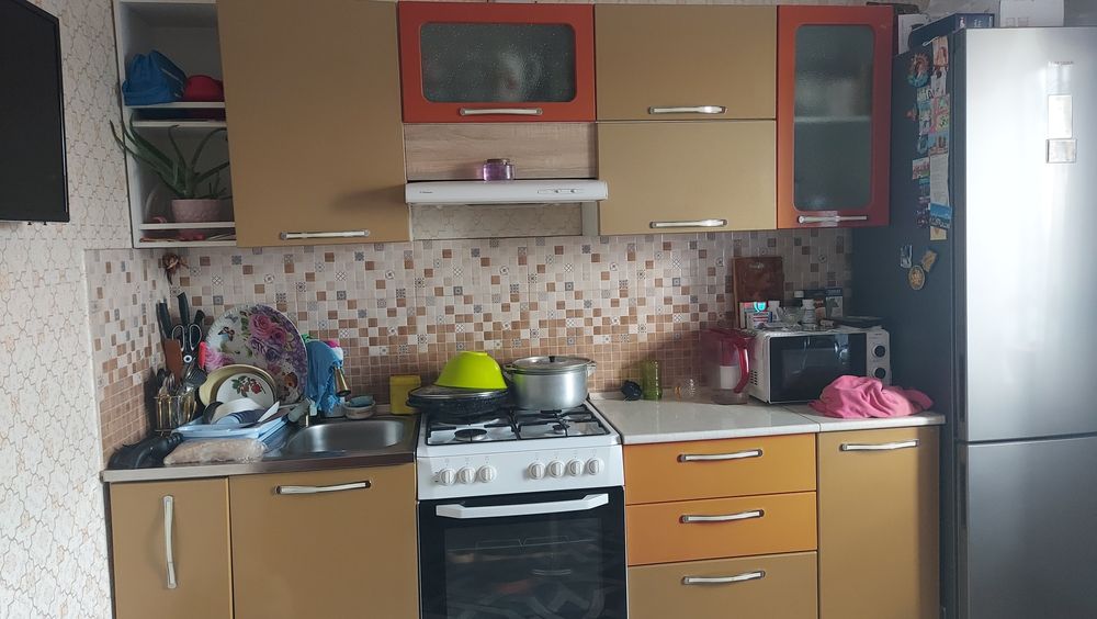 Продам кухонный гарнитур