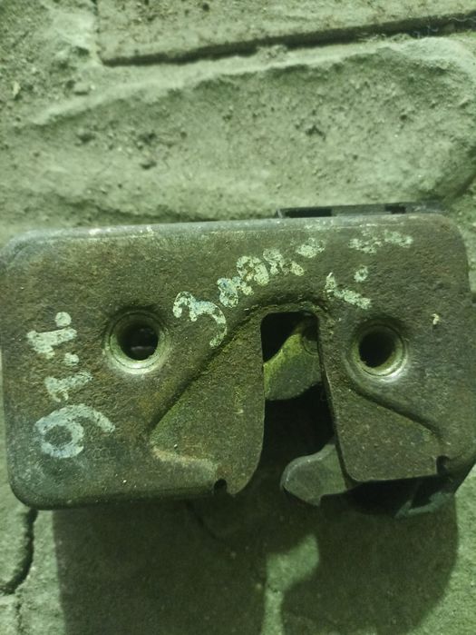 Задний замок Volkswagen T4