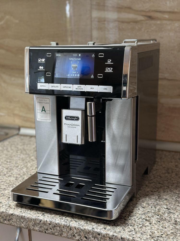 Expresor cafea DeLonghi PrimaDonna EXCLUSIVE 6850 6900