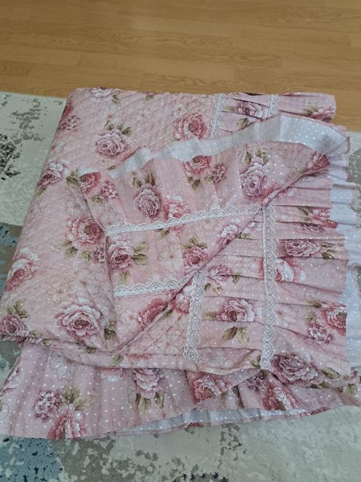 Покрывала для кровати