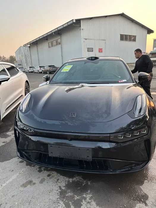 Zeekr 007 You Z Sport