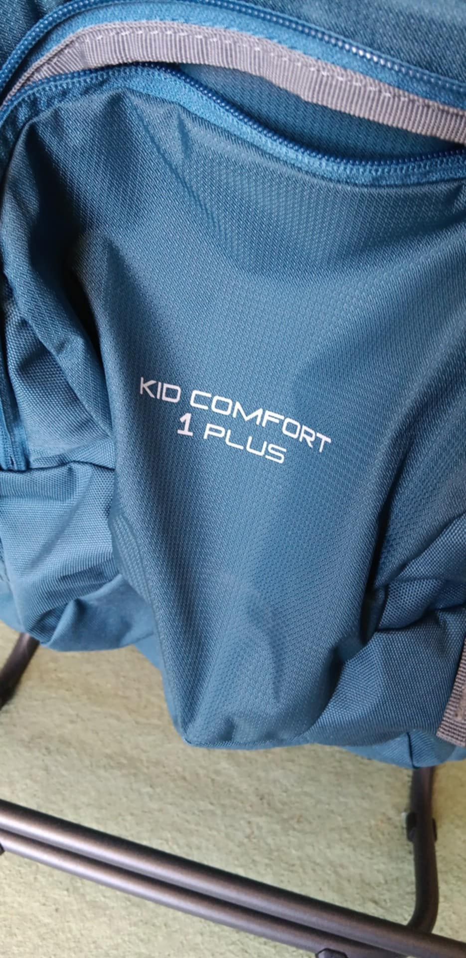 Продавам раница за носене на дете , Deuter kid comfort 1 plus