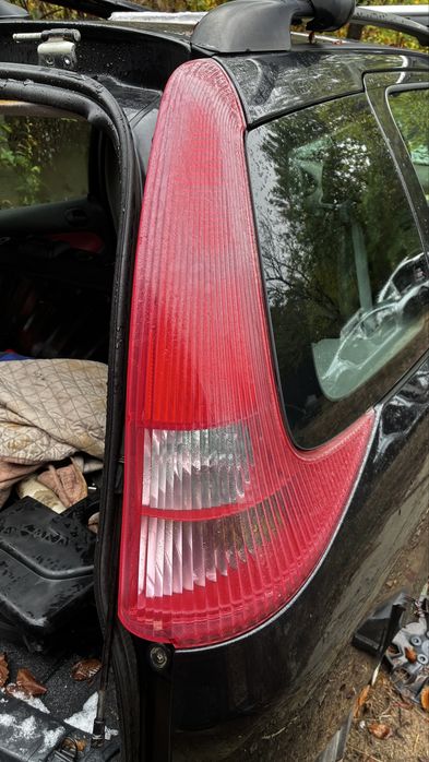 Стоп ляв стоп десен Peugeot 206 sw