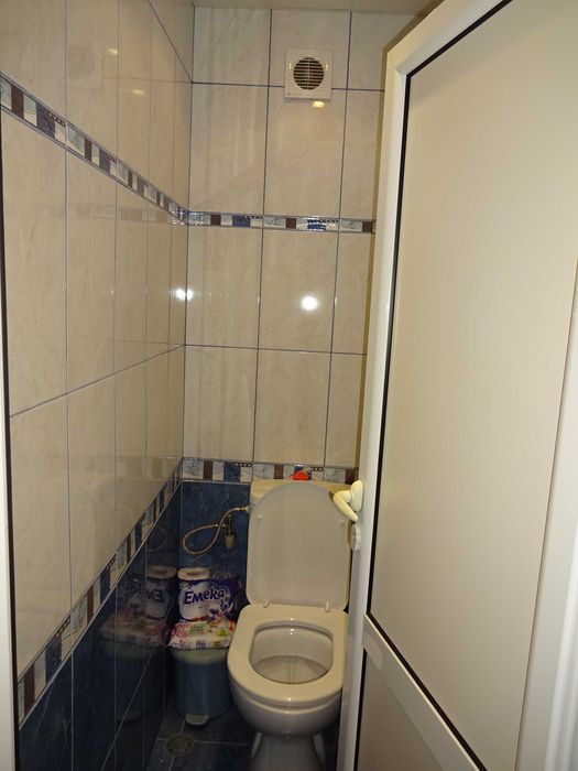 Дава се под наем  в Варна, ВИНС - 26 кв.м за 122.4 € - Снимка #4