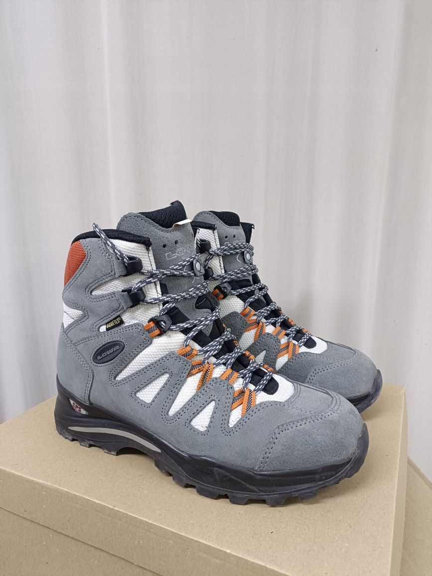 Lowa Khumbu II Goretex номер 39 1/3 код 16A