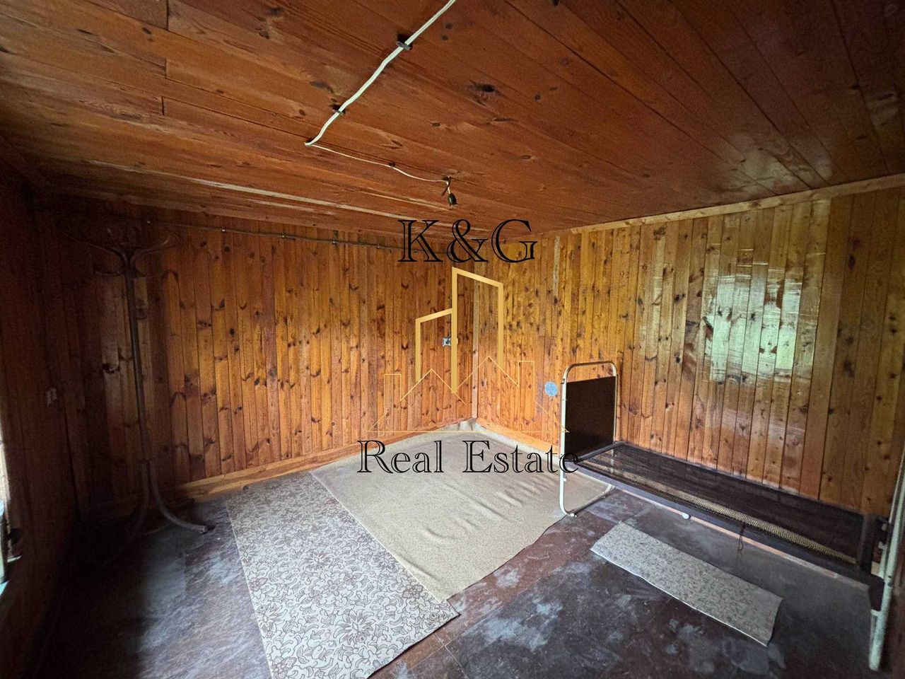 Продава се Къща в с. Дряновец, Област Разград - 30 кв.м за 510 €/кв.м - Снимка #2