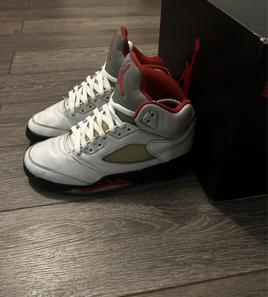 Jordan 5 Fire Red 2020