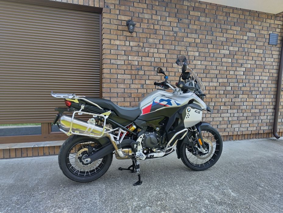 2024 BMW F900 GS Adventure accesorizat sau stock