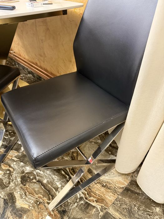 Masa si scaune bucatarie