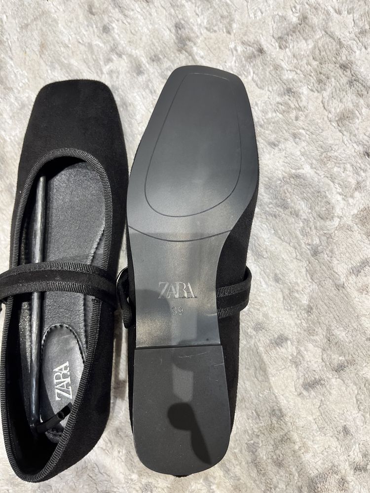 Новые туфли Zara