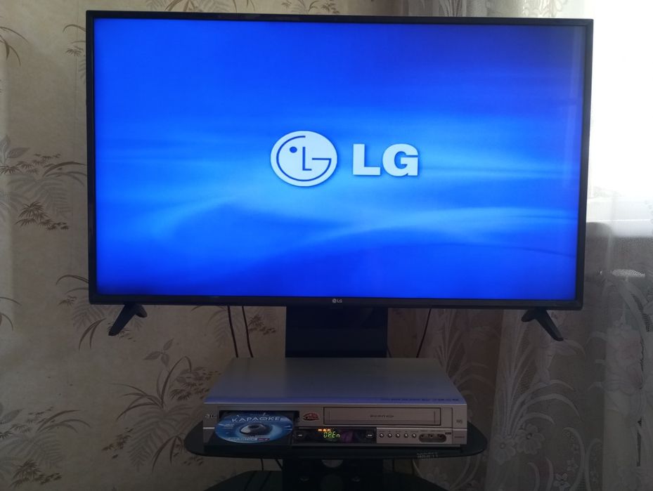 ДВД+ видеомагнитофон