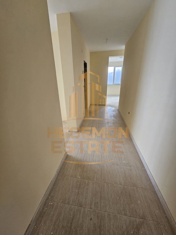 Продава се Двустаен апартамент в Бяла - 101 кв.м за 892 €/кв.м - Снимка #11