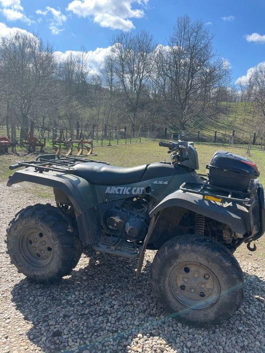 ATV arctic cat 500cc 2000e