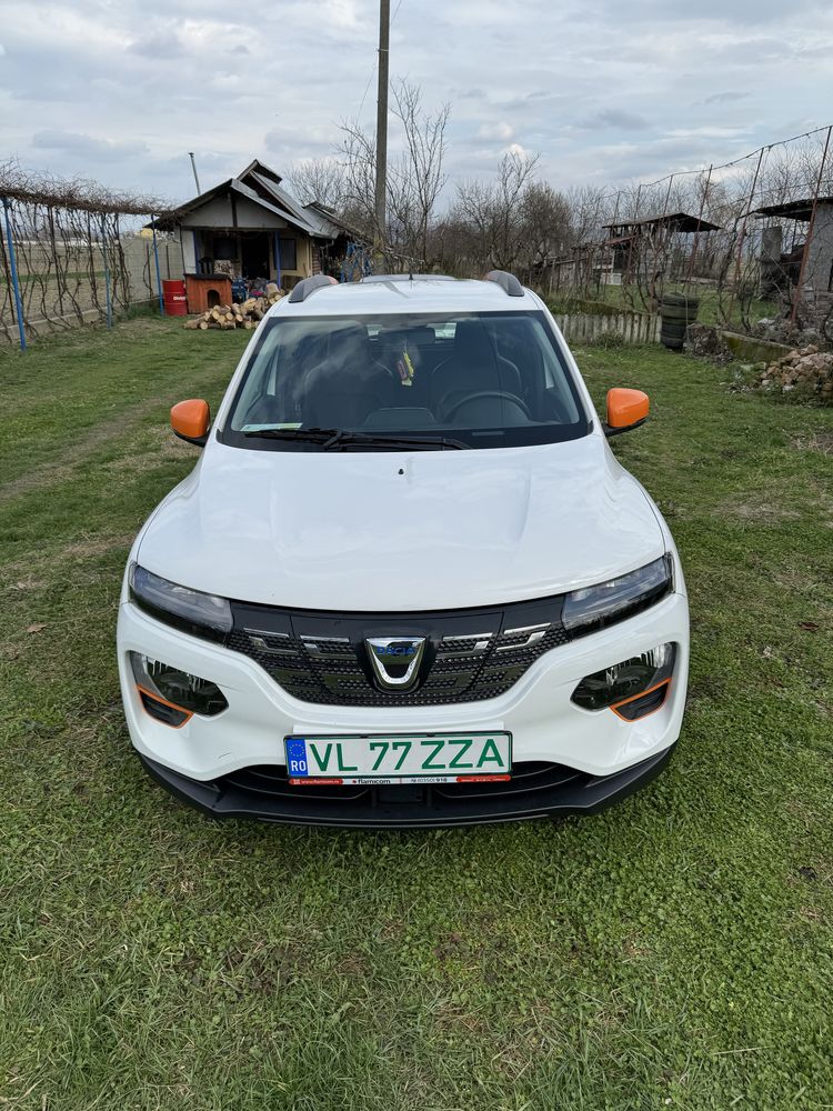 Dacia Spring + STATIE INCARCARE 7kw