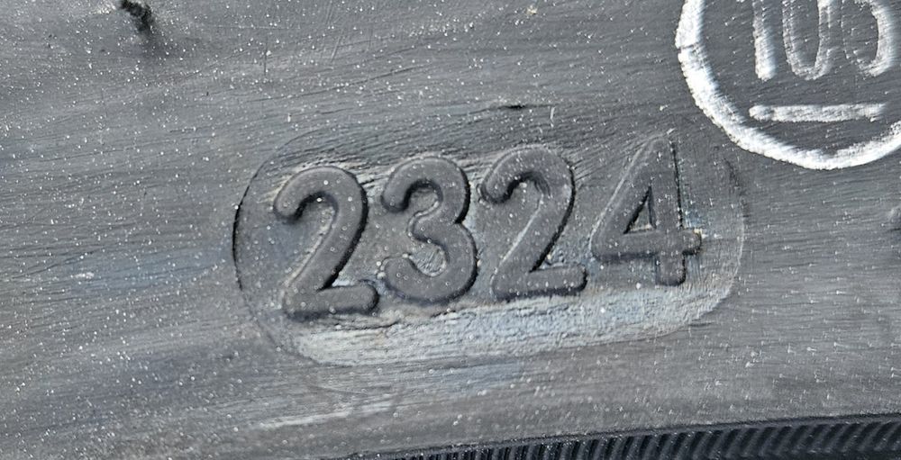 245/35 R19, 93V, GRIPMAX, Anvelope de iarna M+S,Aderenta clasa A