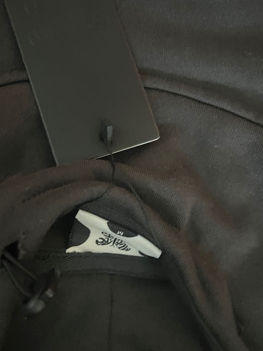 ЧИСТО НОВ! Mertra екип