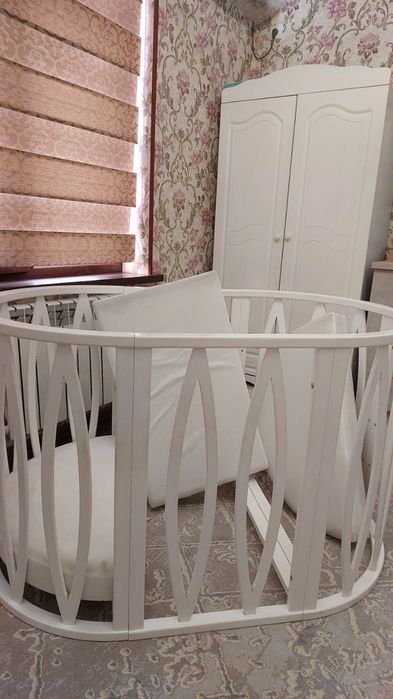 Detskiy shkaf + kravat