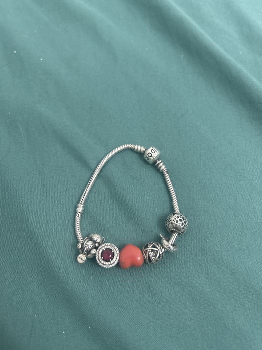 Продаю браслет пандору оригинал