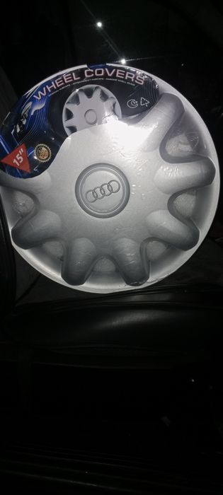 Продам новые колпаки R15 Ауди