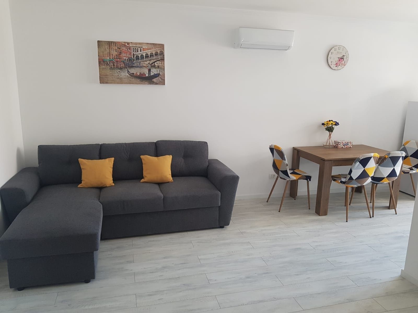 Apartament regim hotelier - 0#7#7#0#2#4#2#0#3#3