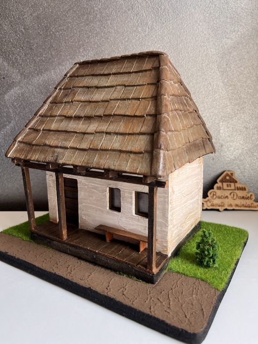 Cadou personalizat, casa in miniatura , casa batraneasca
