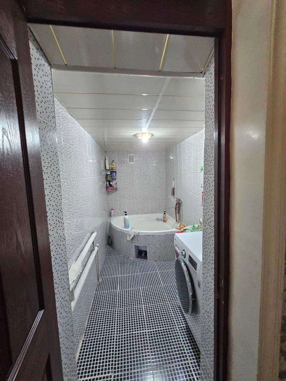 Сергели,Хонобод,Кенгмакон махалля.Продам 6 комнатный дом на 3 сотках.