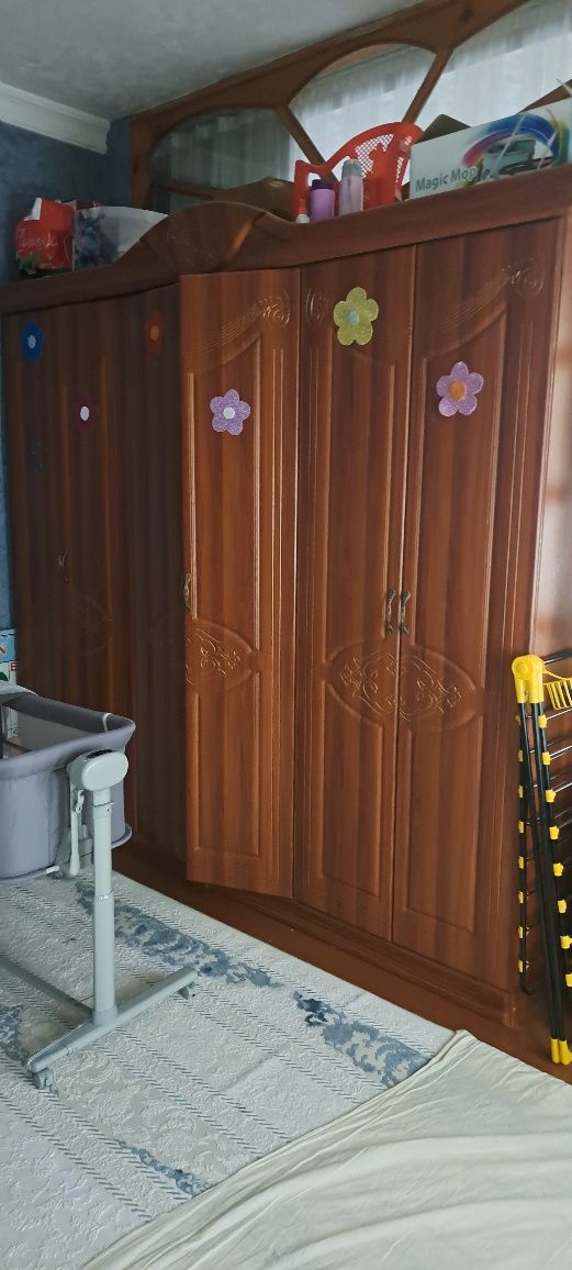 Продам шкаф для семьи