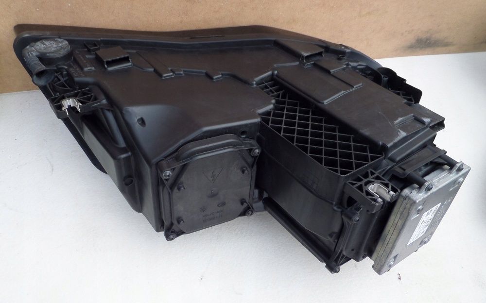 Audi A8 4H D4 S8 far full led stanga dreapta faruri matrix led