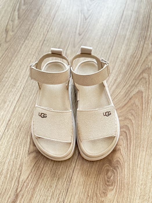 Дамски сандали UGG