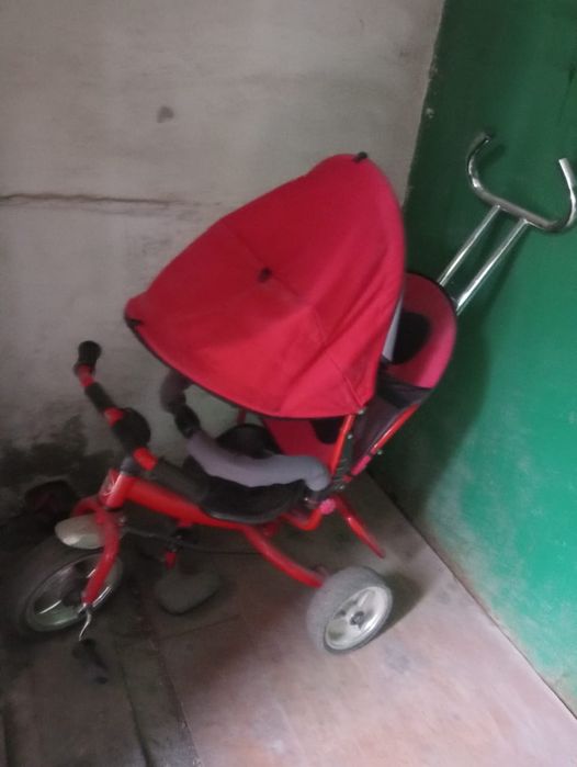 Продаю детскую коляску